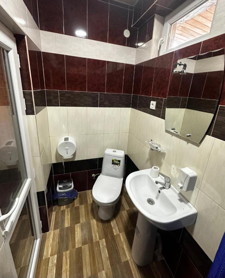 Nikala Bed & Breakfast Telavi Bagian luar foto