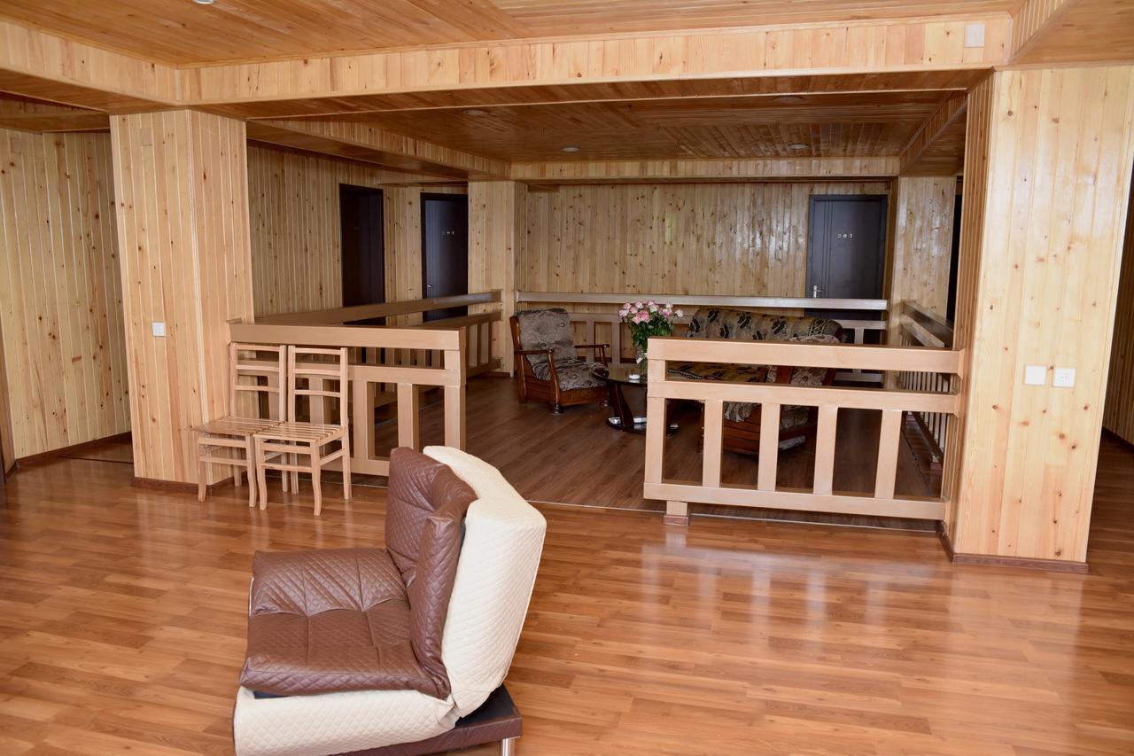 Nikala Bed & Breakfast Telavi Bagian luar foto