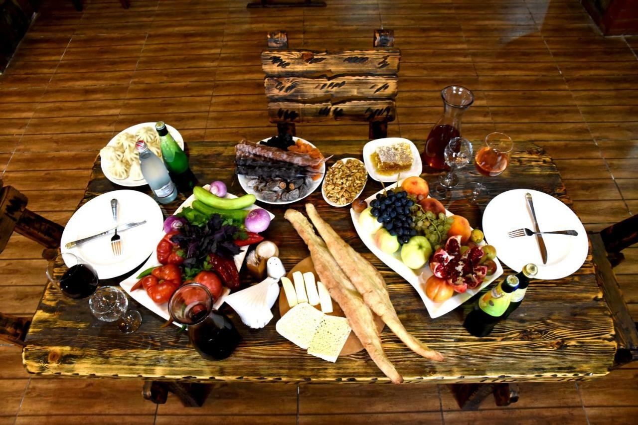 Nikala Bed & Breakfast Telavi Bagian luar foto